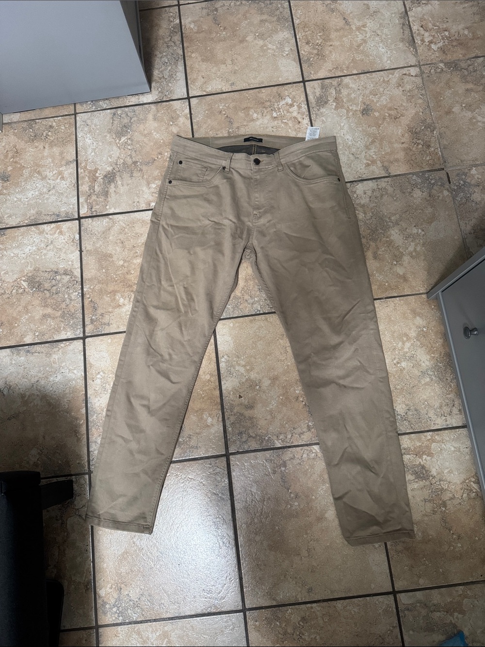 Men's Slim Fit Chino Pants in Tan